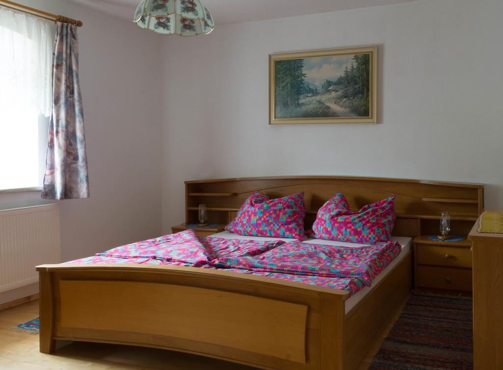 Ganhoer- Fam. Kaar Wintersdorf Room photo