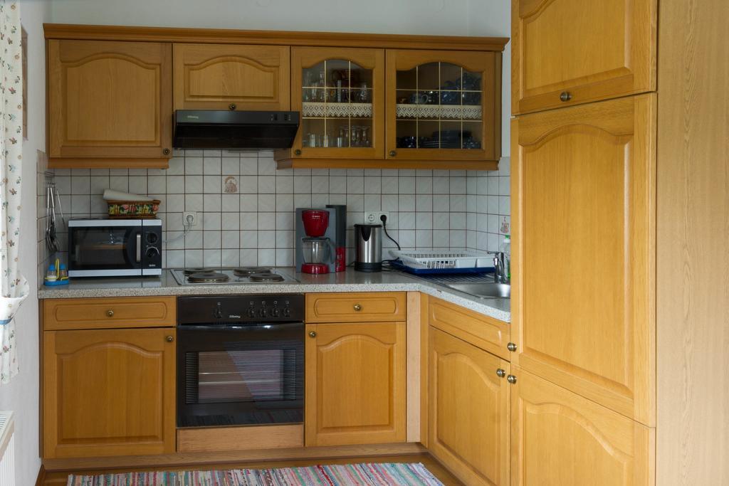 Ganhoer- Fam. Kaar Wintersdorf Room photo