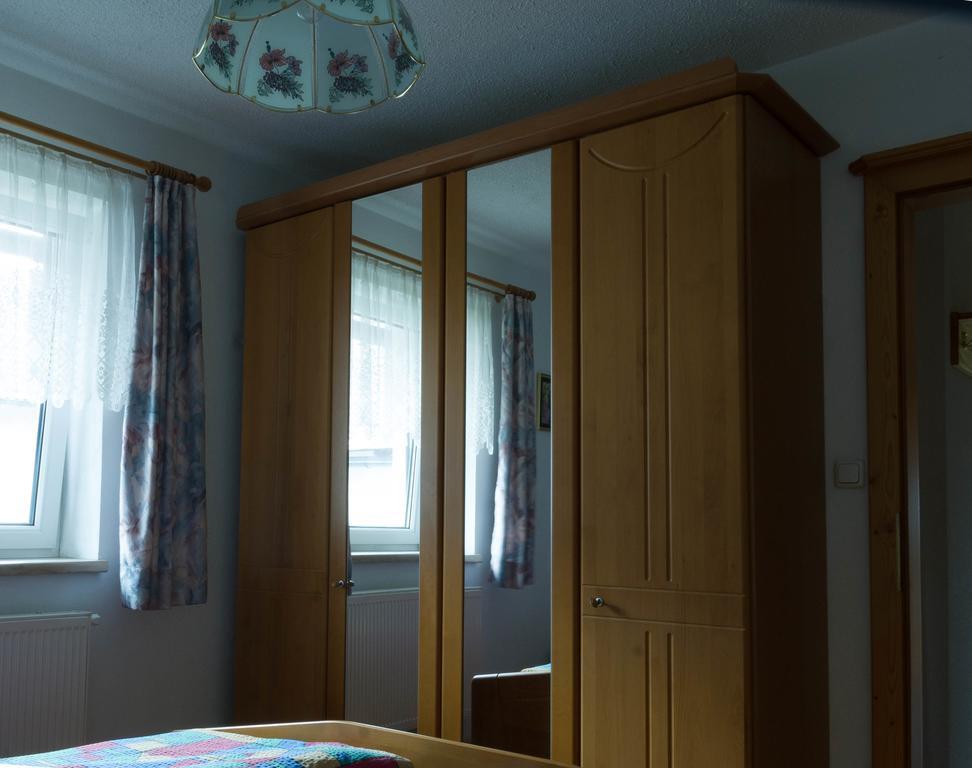 Ganhoer- Fam. Kaar Wintersdorf Room photo