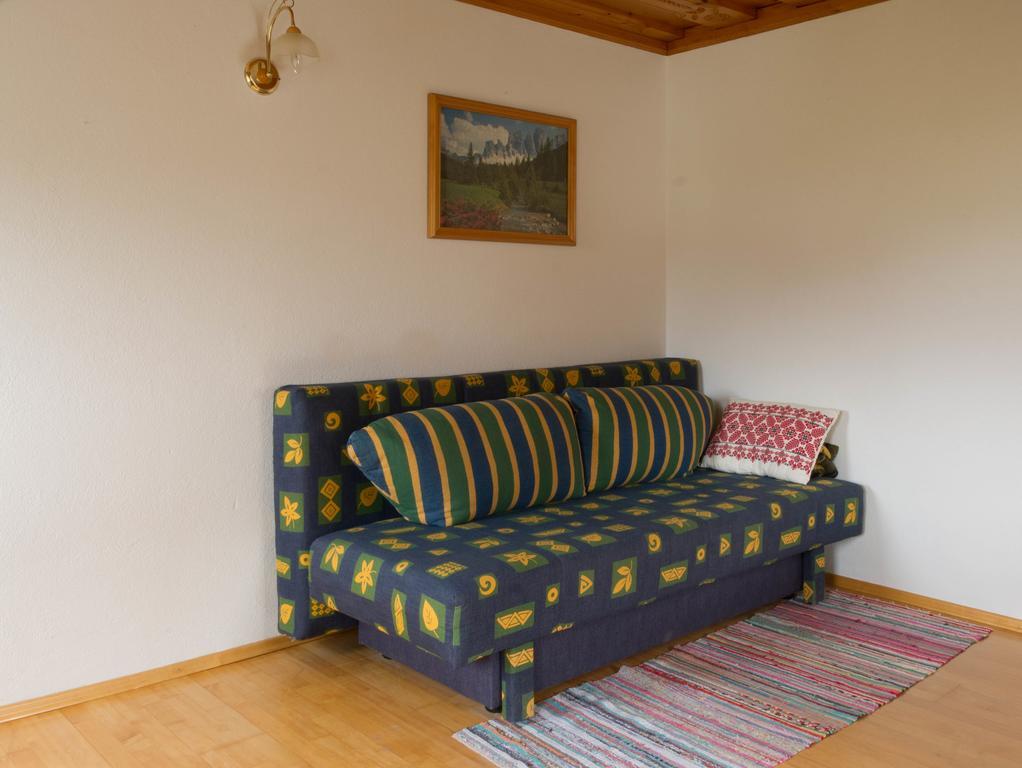 Ganhoer- Fam. Kaar Wintersdorf Room photo